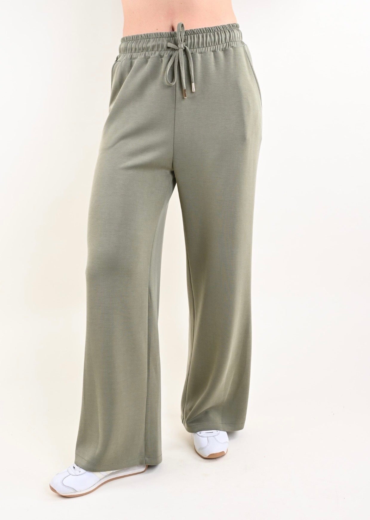 PANTALONI FLUIDI CON COULISSE