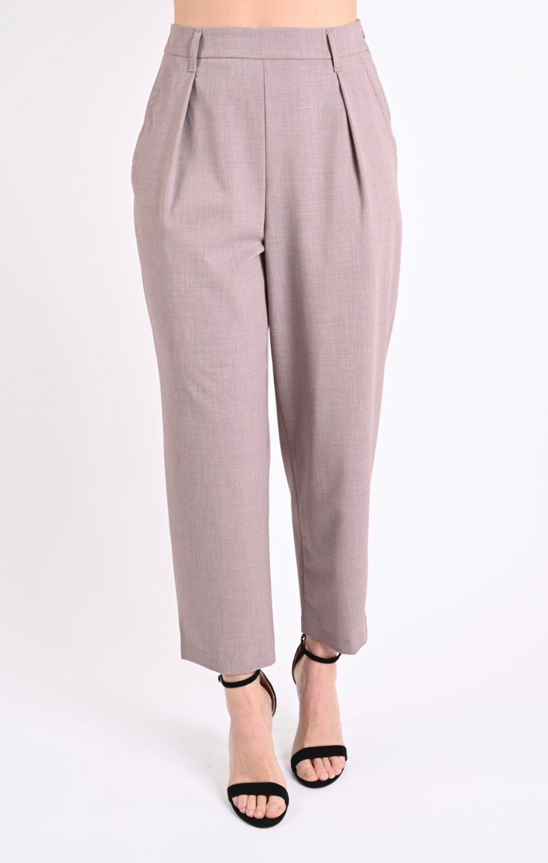 Pantaloni a sigaretta con pinces e zip laterali